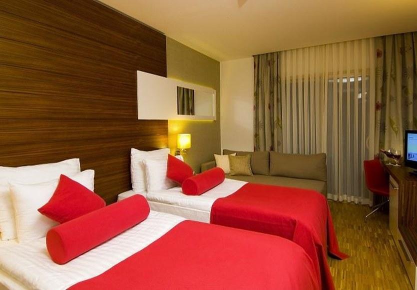 Hotel Blue Waters Club Side Esterno foto