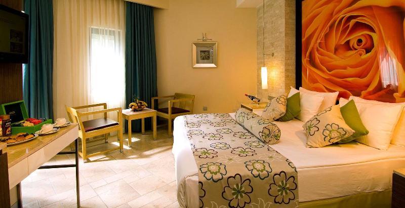 Hotel Blue Waters Club Side Esterno foto